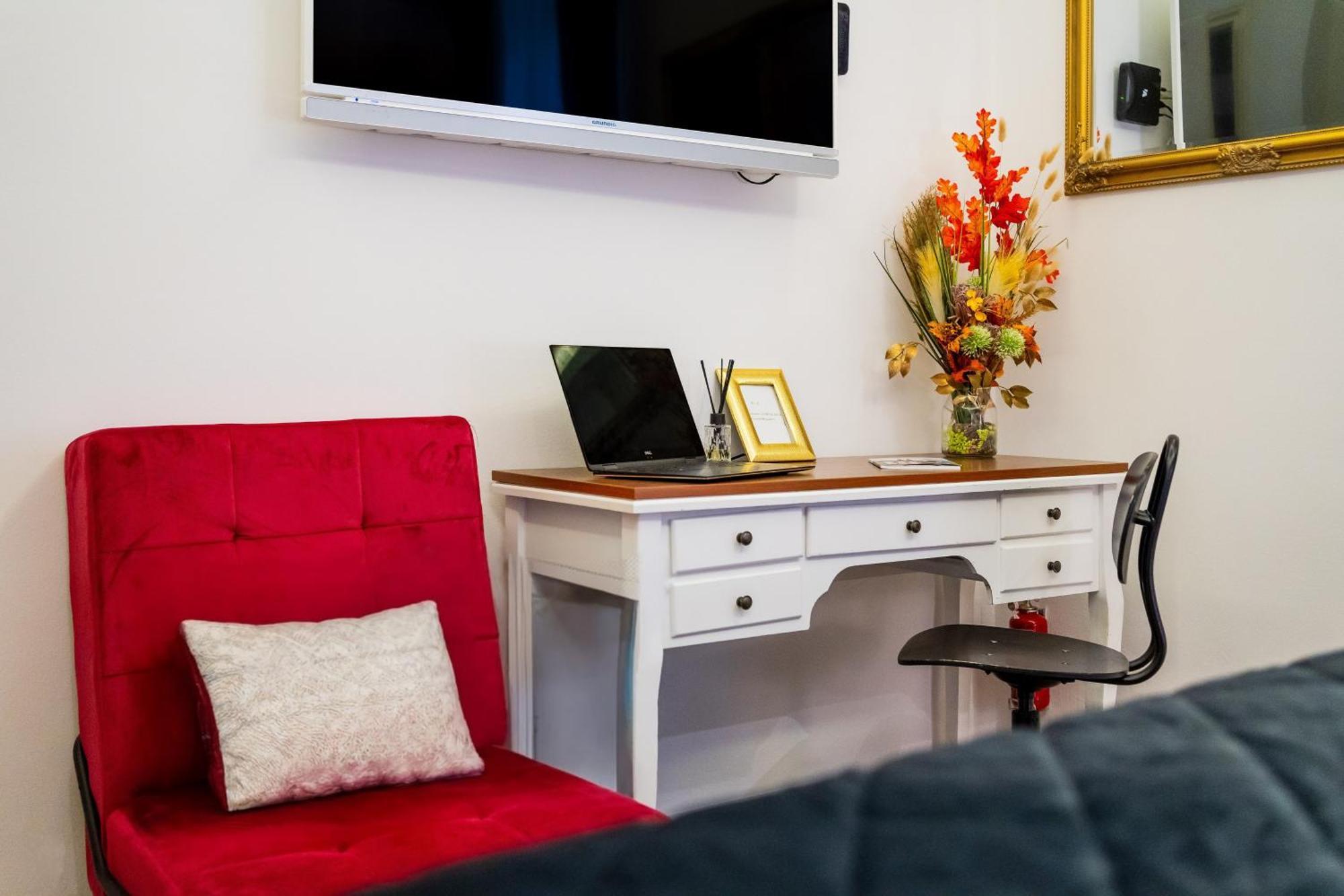 Aurelia Antik Apartments & Rooms, Zagreb City Center Экстерьер фото