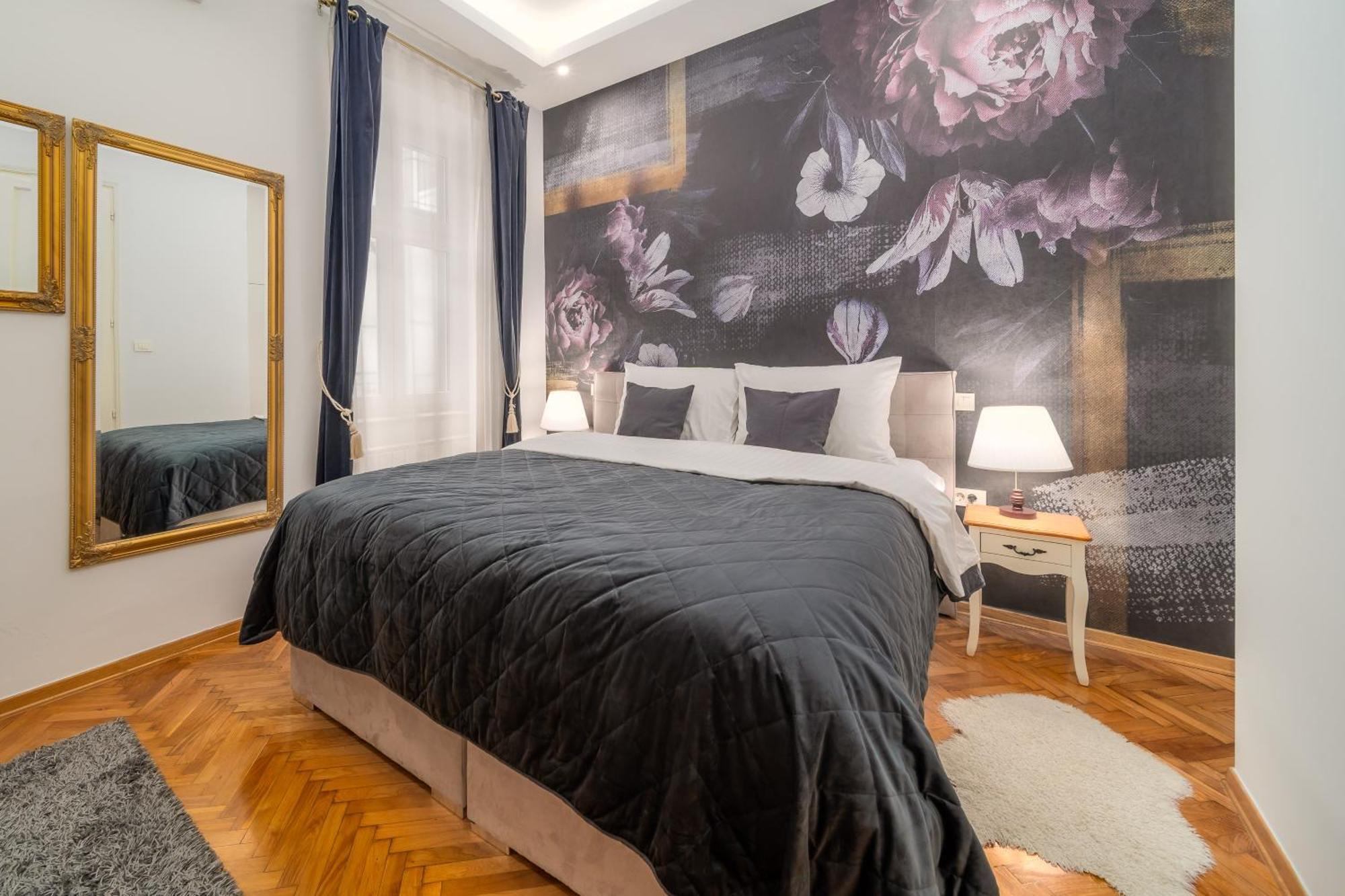 Aurelia Antik Apartments & Rooms, Zagreb City Center Экстерьер фото